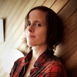 Sera Cahoone
