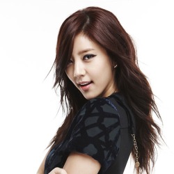 Son Dam-bi