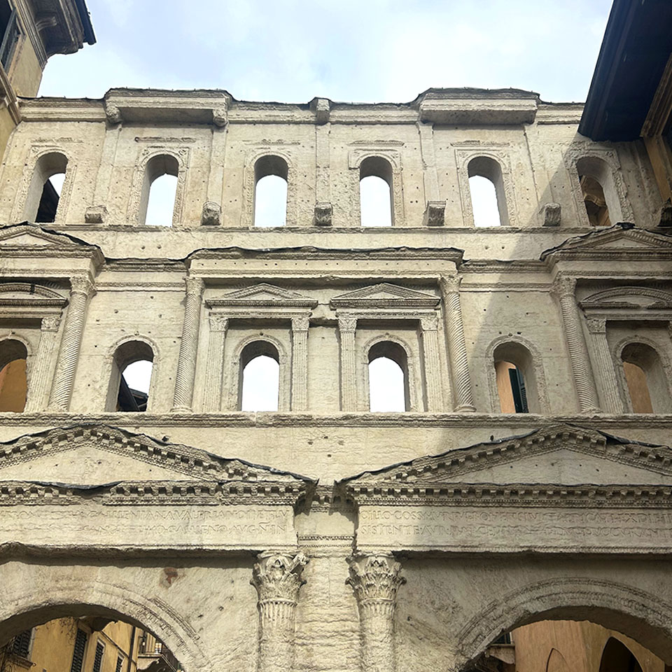 Giro panoramico di Verona in pullman e visita al centro storico