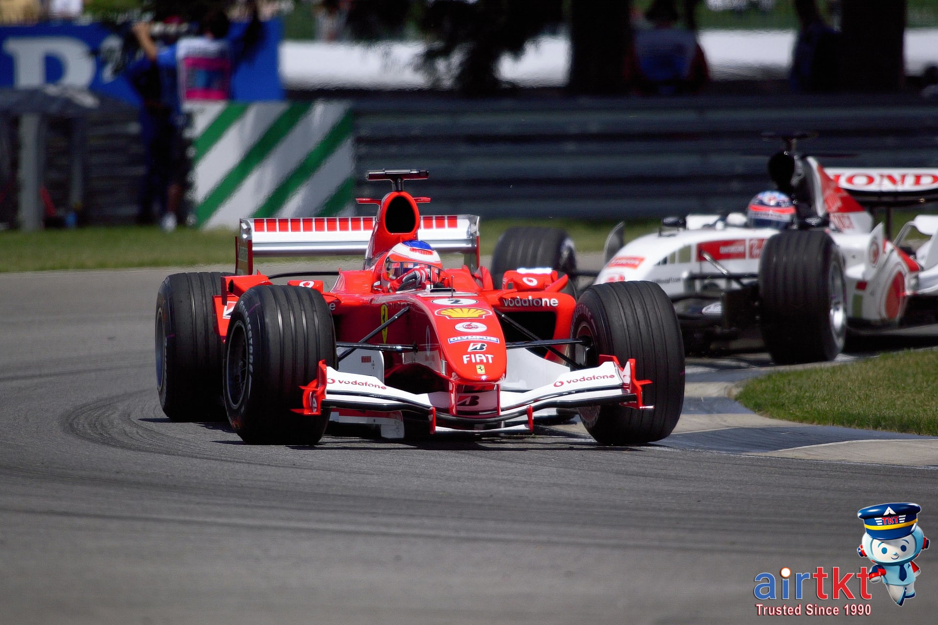 Downtown Indianapolis skyline with cultural attractions and city lights