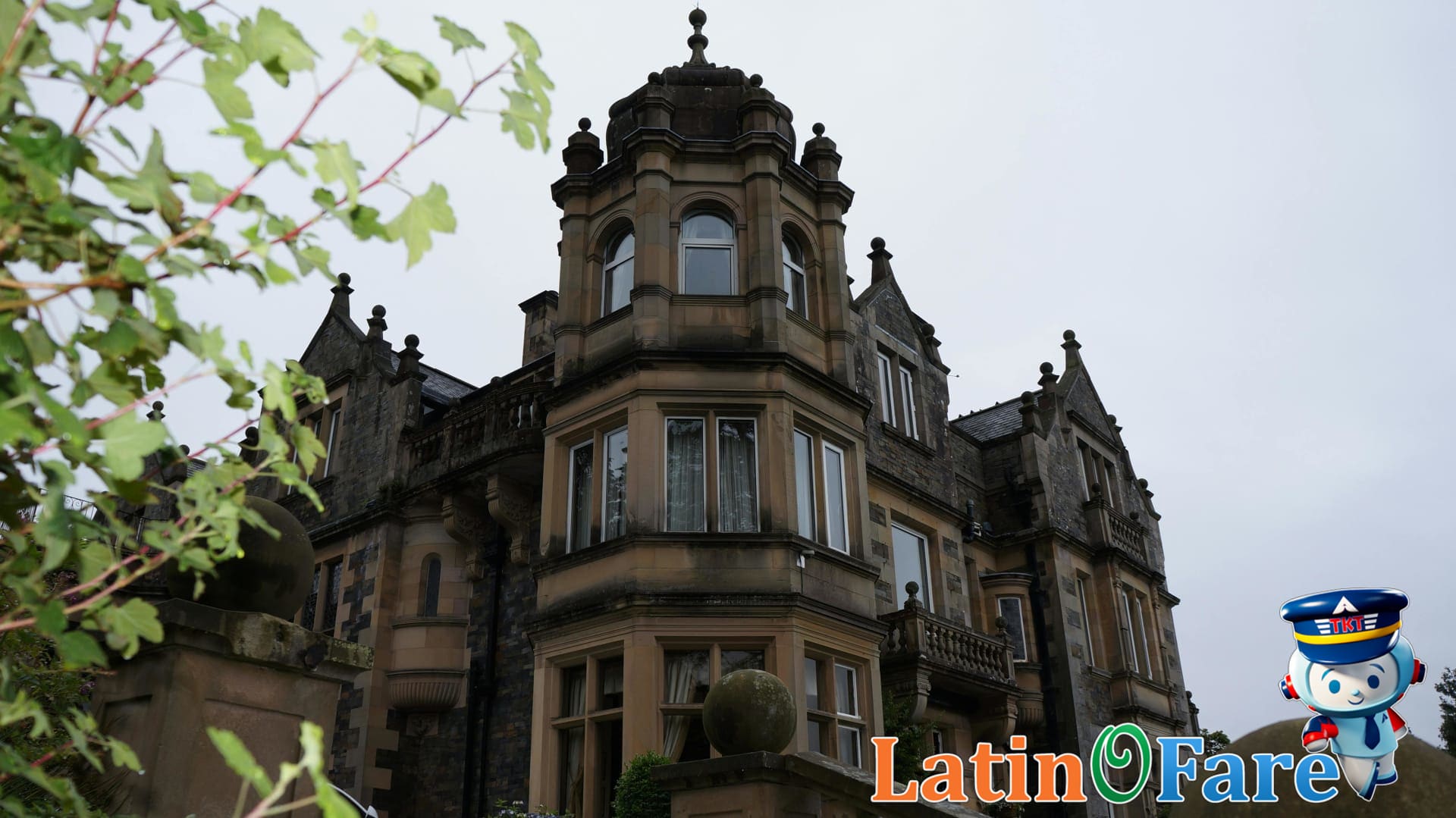 Visitors enjoying the Memphis Pyramid and riverfront views