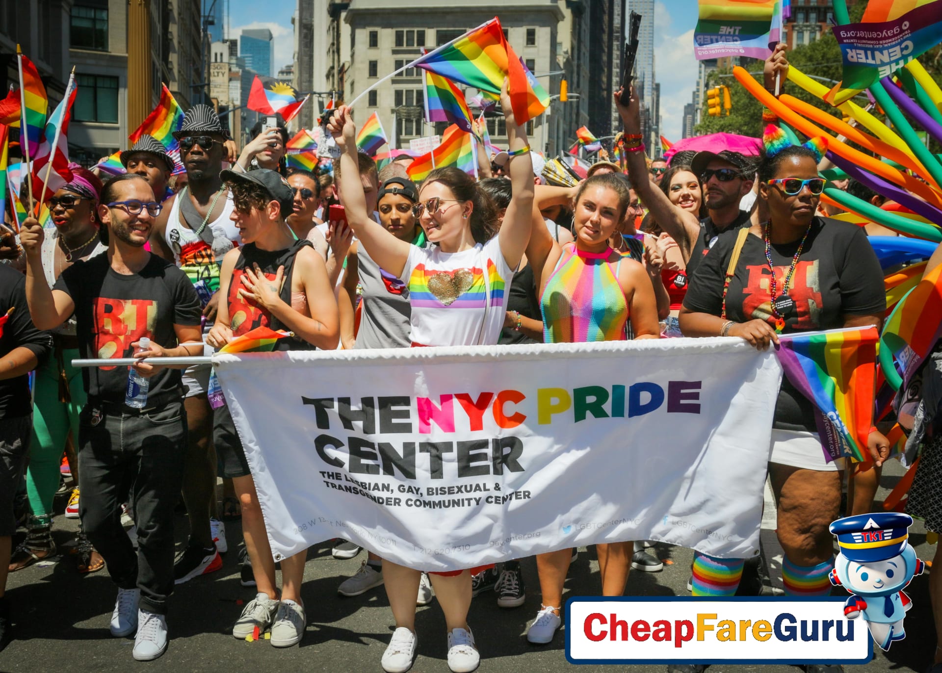 Macy's Thanksgiving Parade Crowd Manhattan