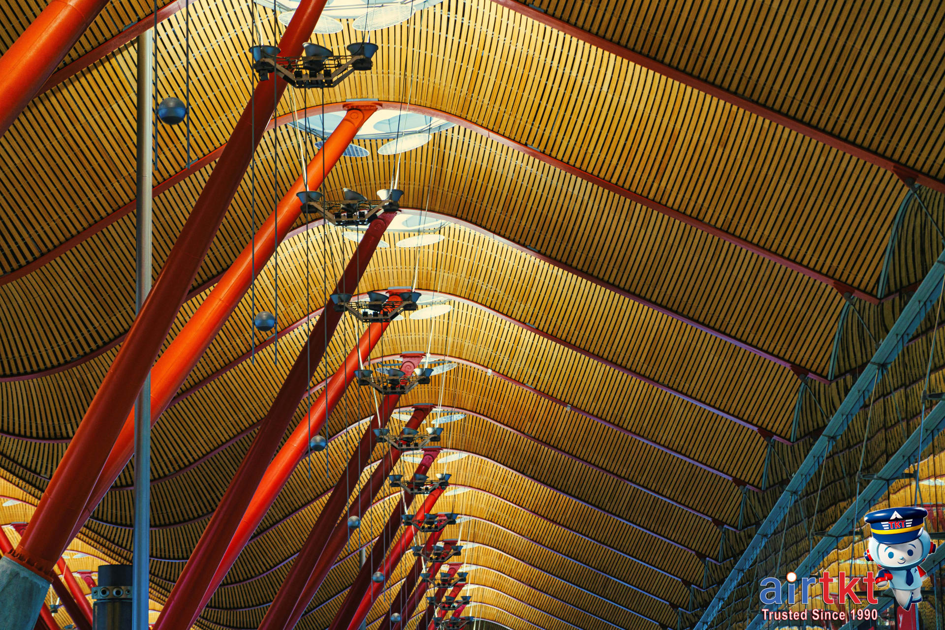 Main terminal of Adolfo Suárez Madrid-Barajas Airport with transportation options