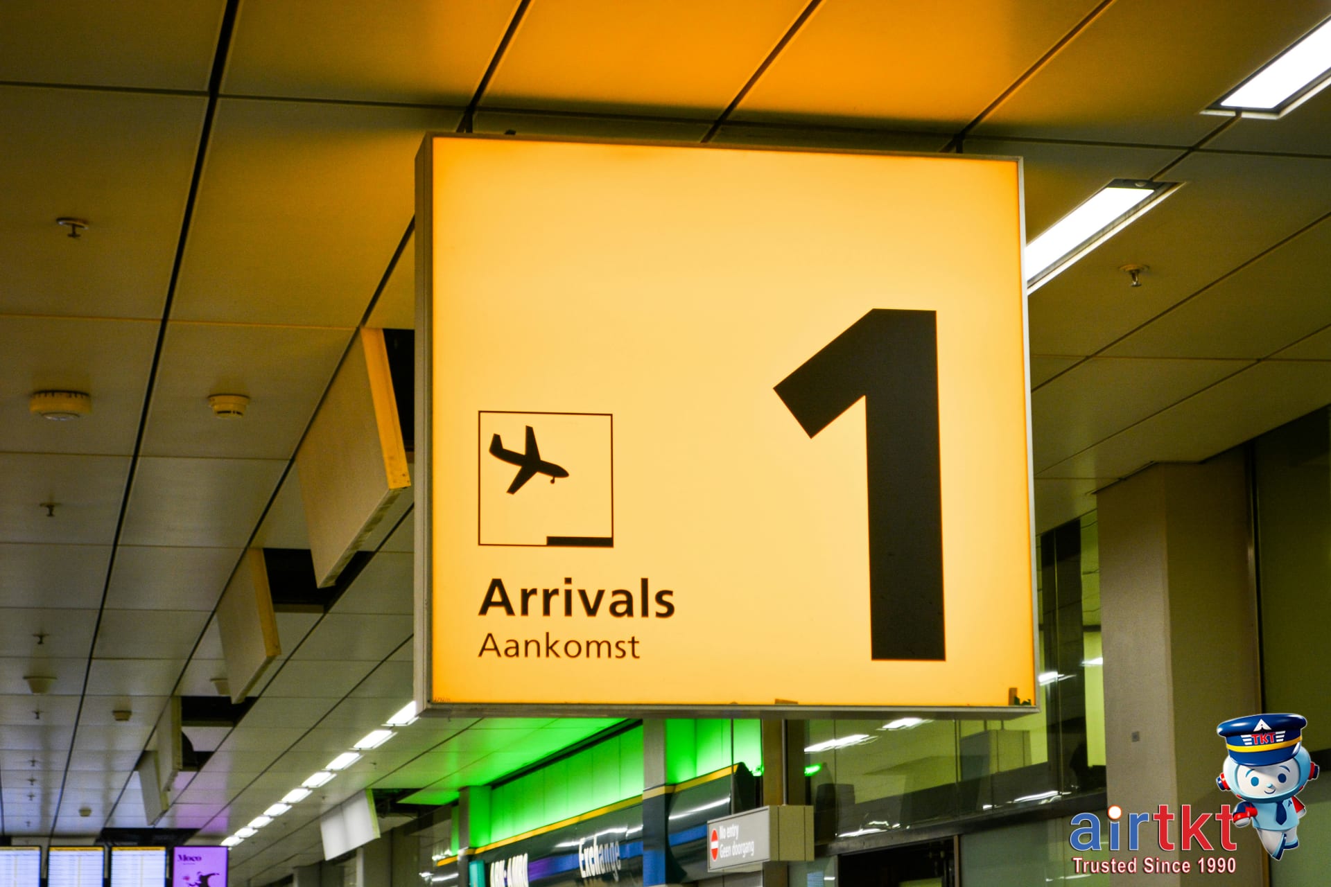 View of Fort Lauderdale Airport terminal