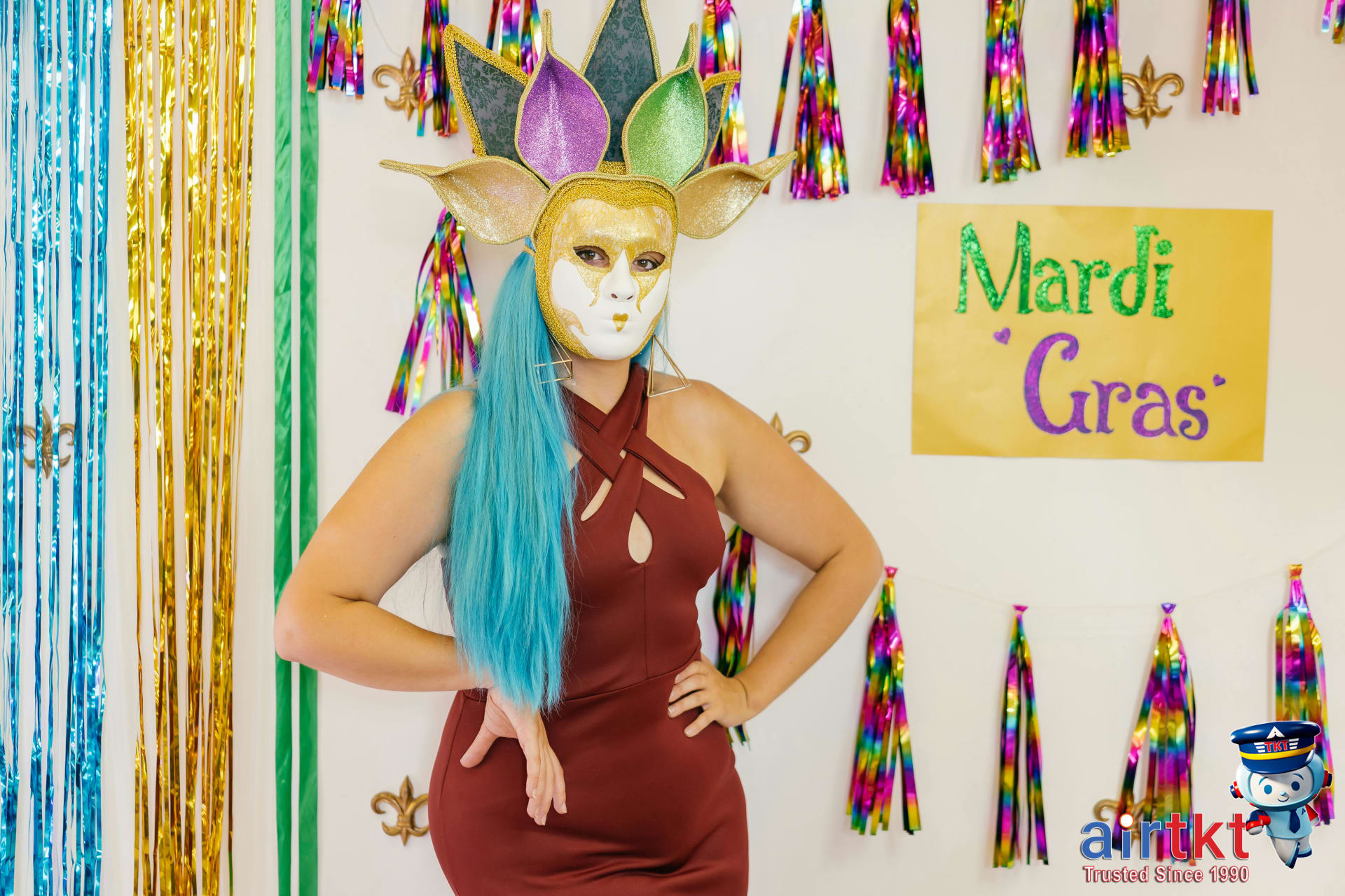 Crowds celebrating Mardi Gras in the French Quarter