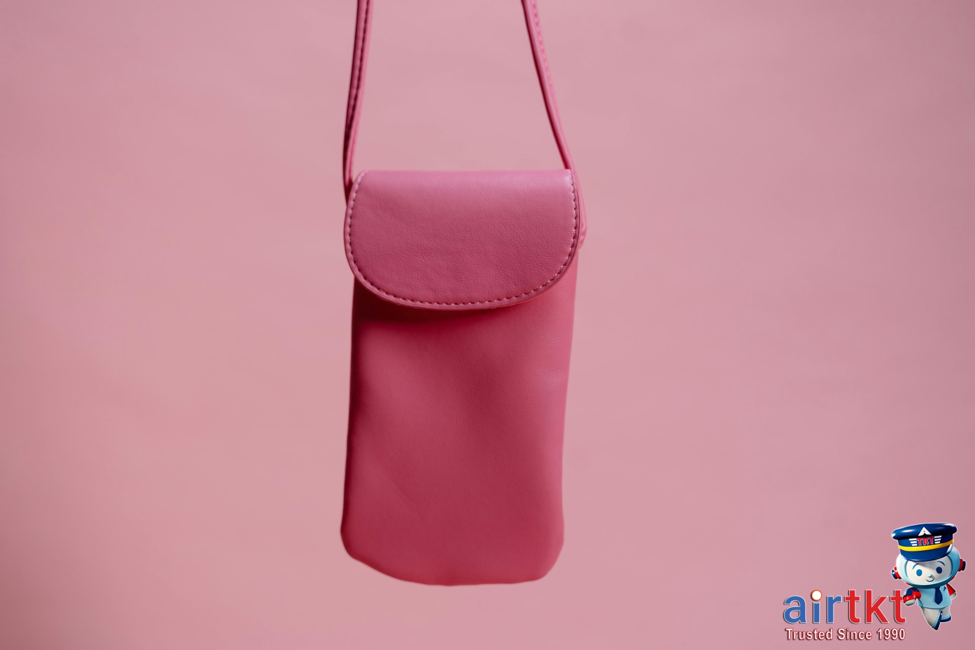 City street scene with tourists