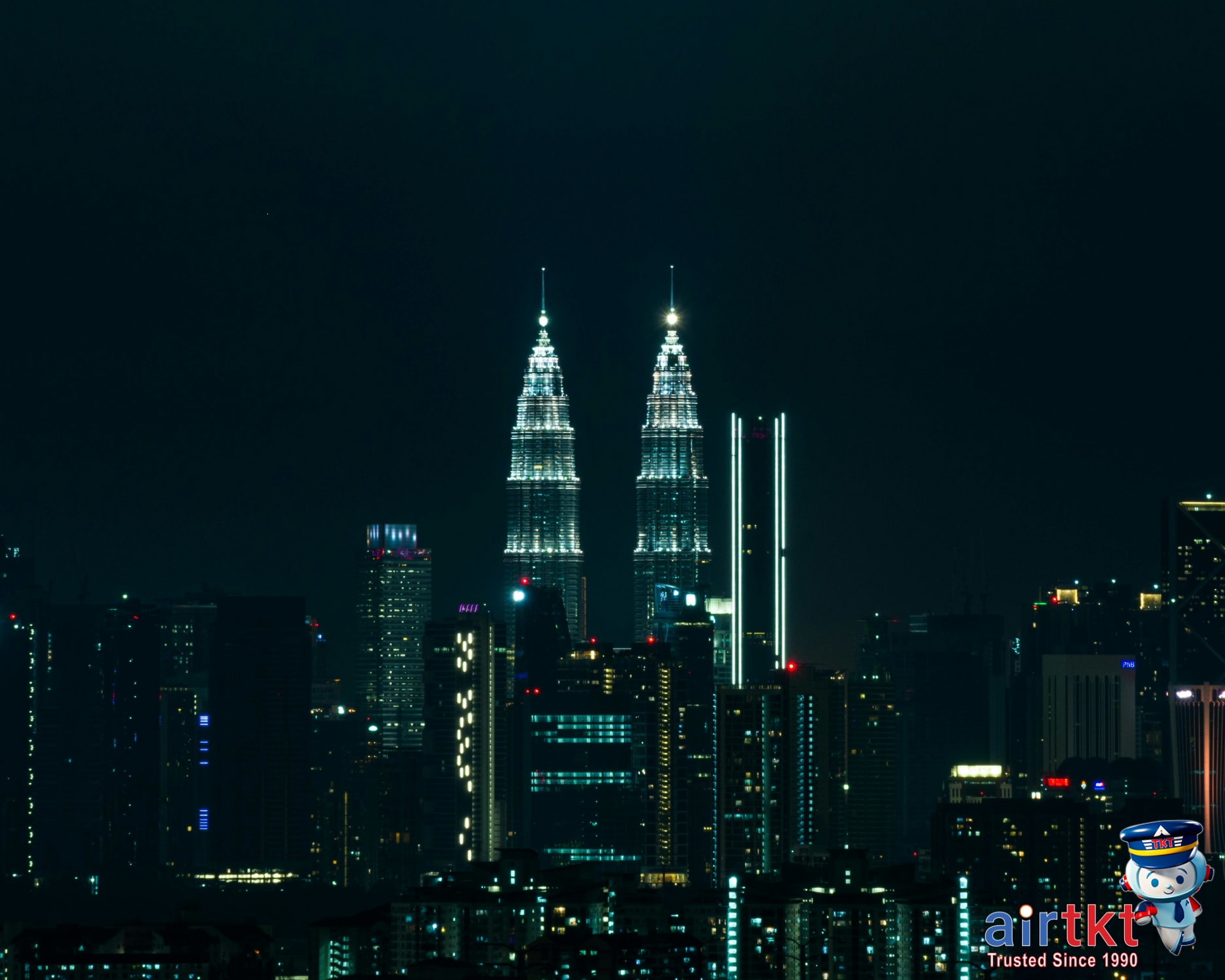 Petronas Twin Towers at night, Kuala Lumpur