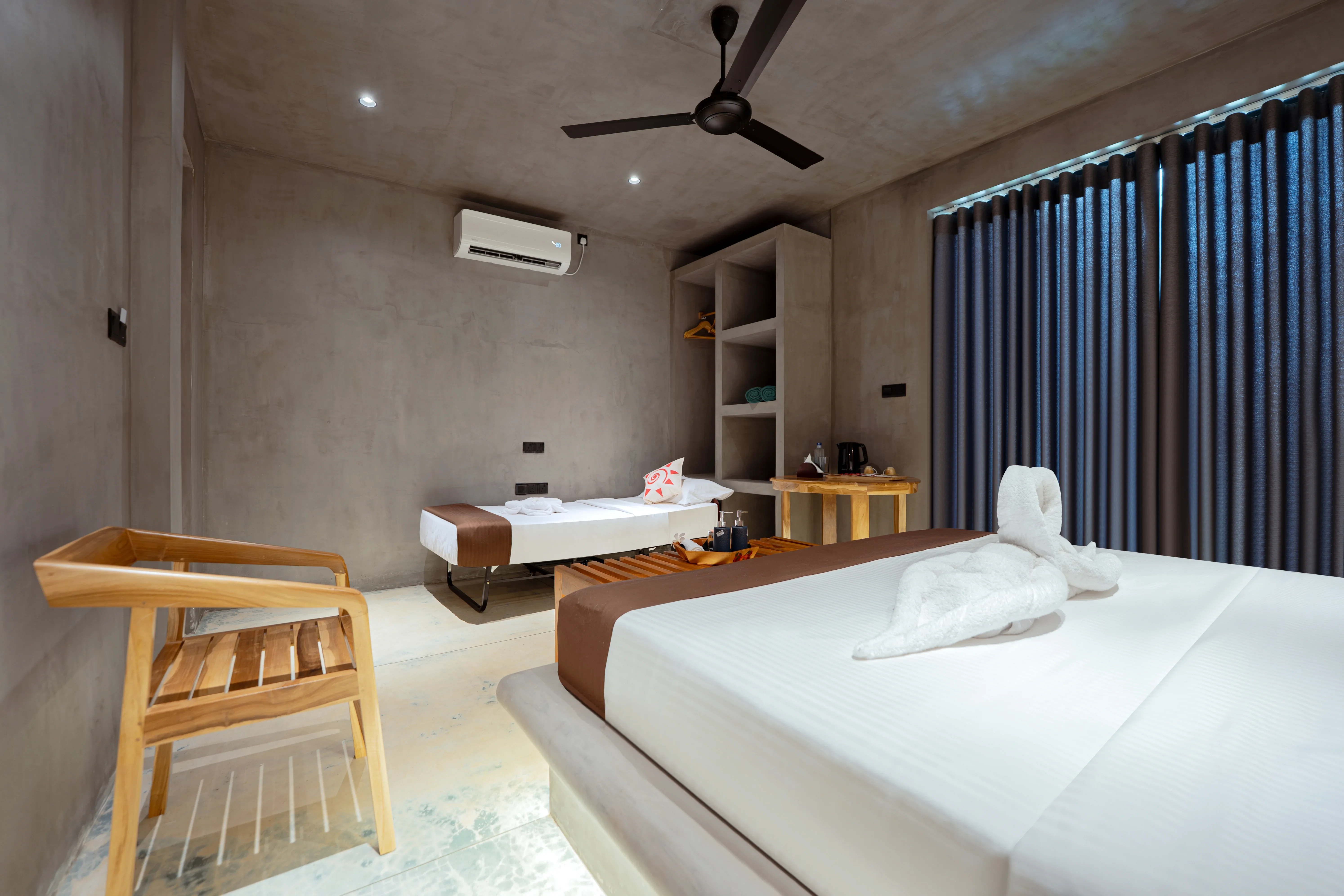 Room image http://res.cloudinary.com/dxqvrvgf2/image/upload/v1782058453/cavendish/gkt8mjowljkpr1yojtt9.webp