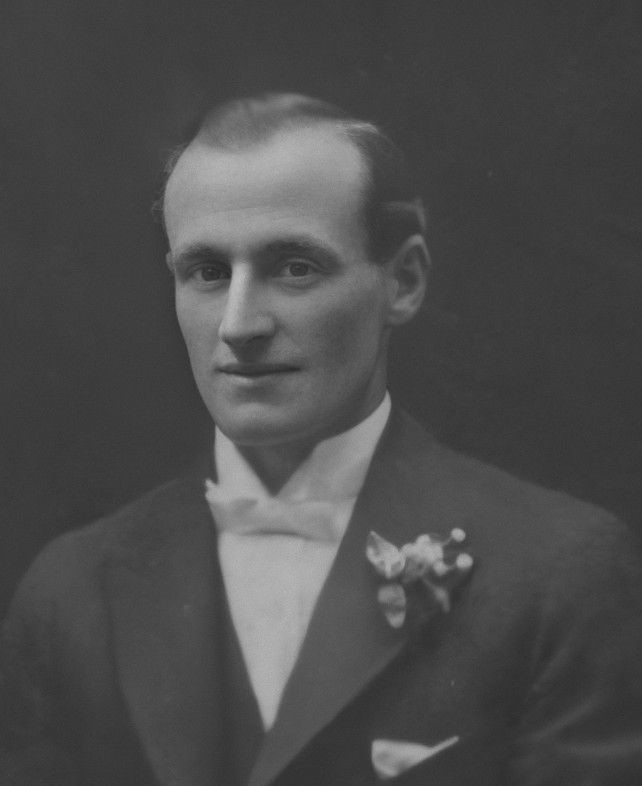 Photo of Norman Wright