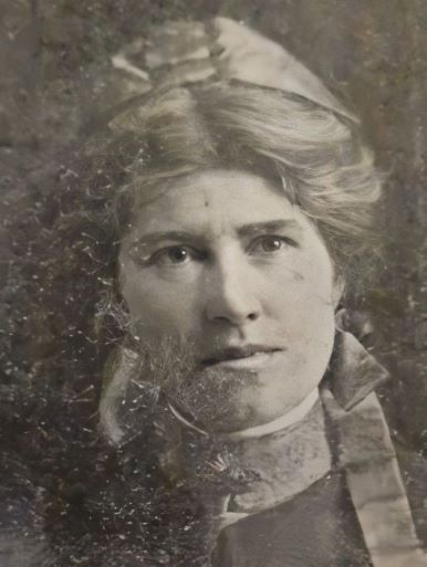 Photo of Annie F. Roberts