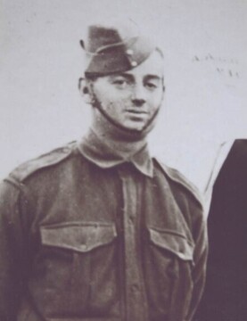 Photo of Leslie Taylor