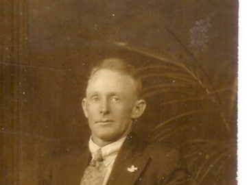 Photo of George Lindsey