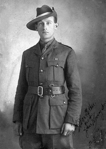 Photo of Leslie Montague