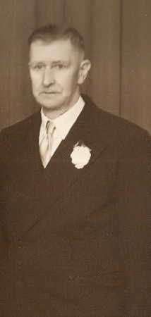 Photo of Henry Dobson