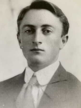 Photo of Clive Mitchell