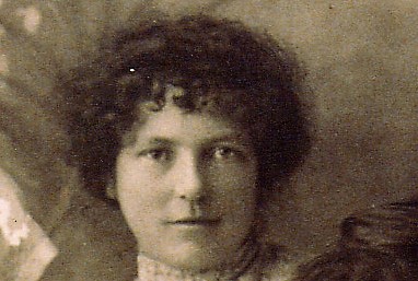 Photo of Lilian Cannon