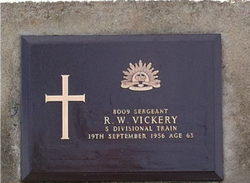 Photo of Raymond Vickery