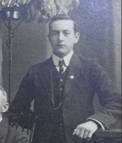 Photo of Angus Twaits