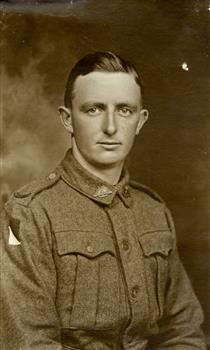 Photo of Harry Holmes