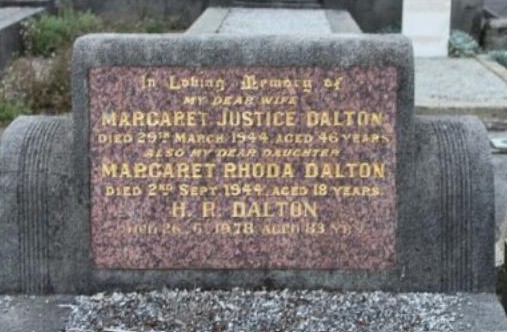 Photo of Harold Dalton