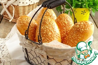 Рецепт: Пирожки для пикника с сосиской