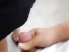 Arkasindan takip edip uzerine attiriyor turk