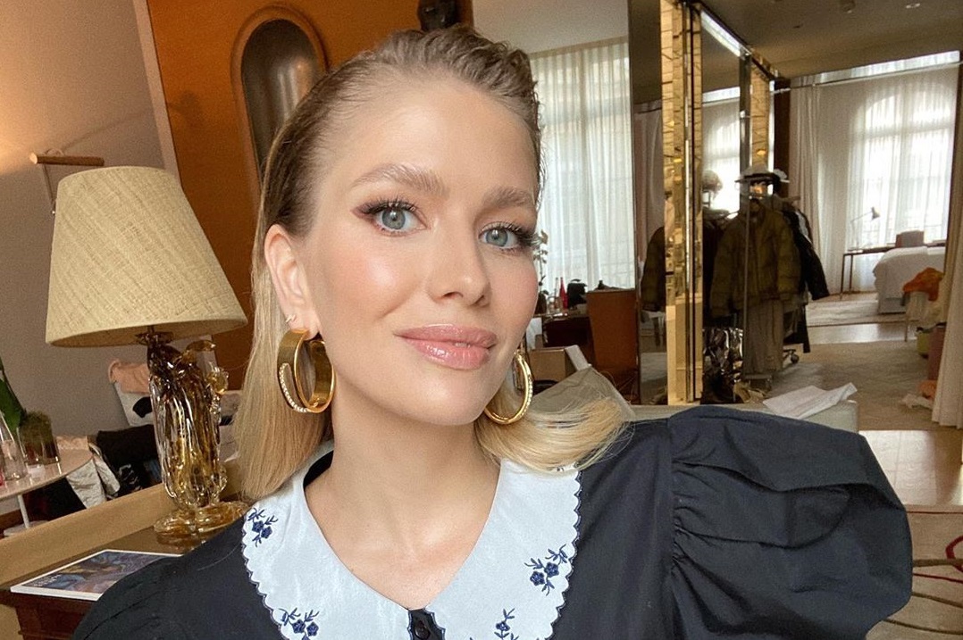 Лене Перминовой сделали абдоминопластику