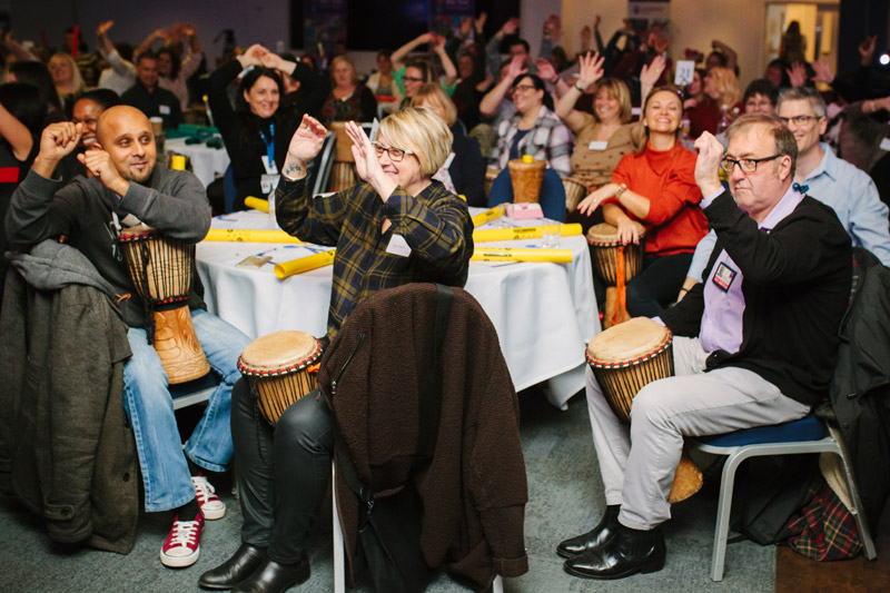 newpic_interactive_crowd interactive entertainment crowd