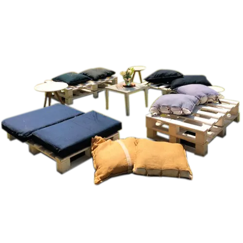 Pallet Lounge