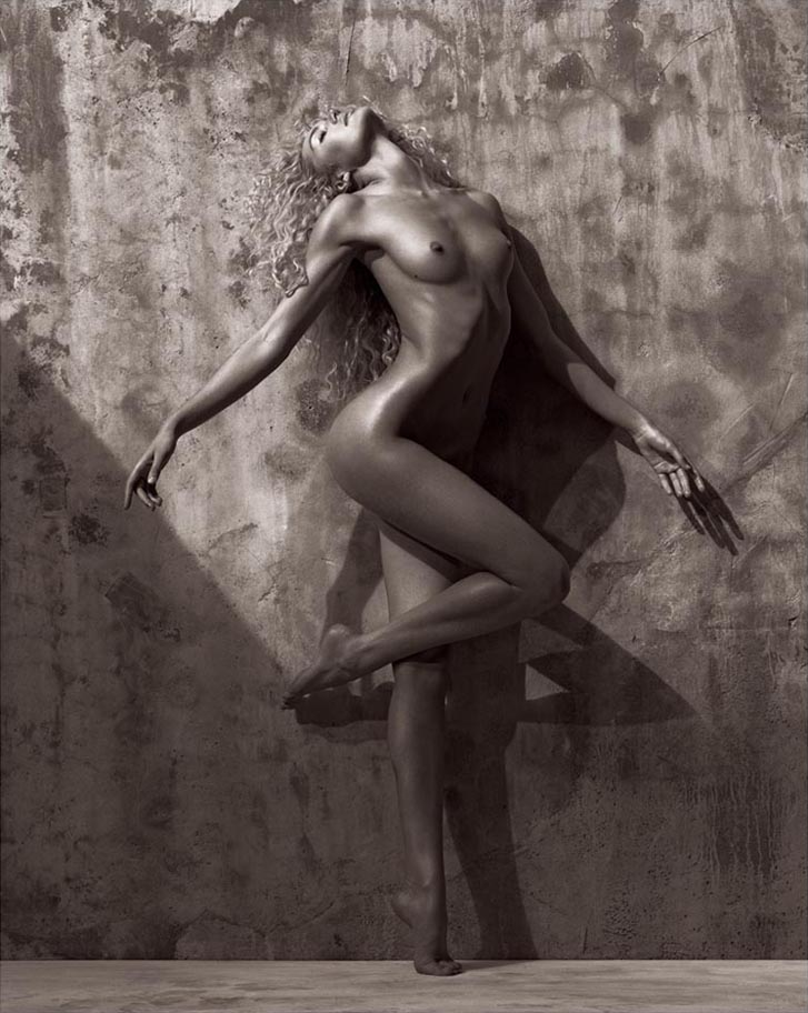 Private Candice - Candice Swanepoel / Кэндис Свейнпол, фотограф Mariano Vivanco в журнале Muse magazine, лето 2012