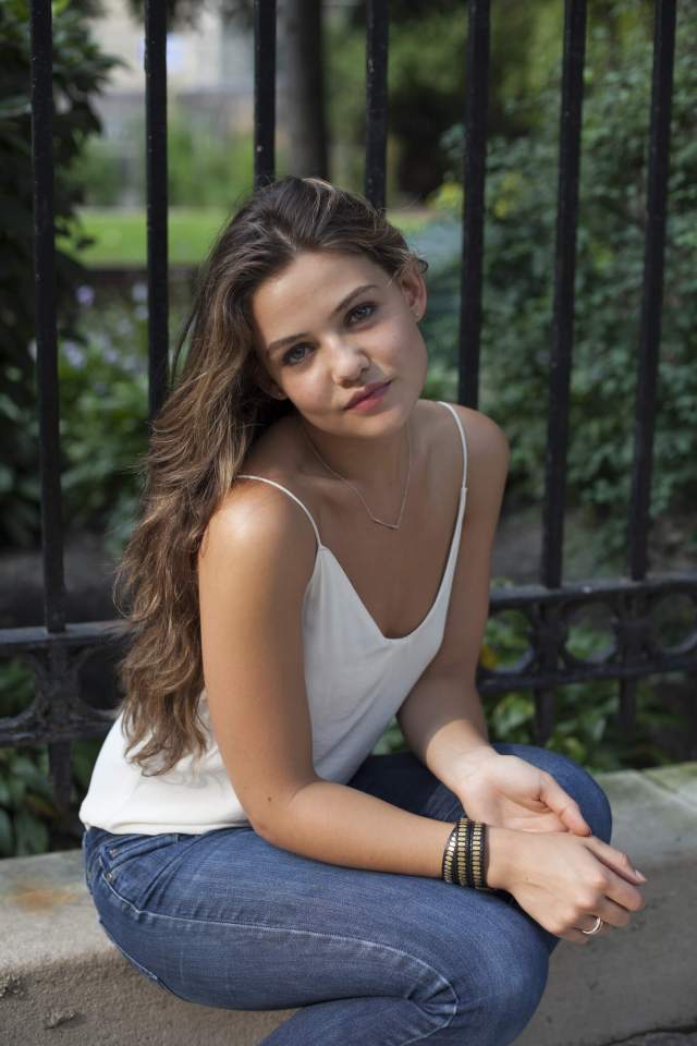 Danielle Campbell hot pics