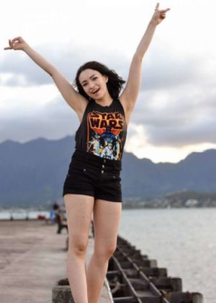 Jodelle Ferland sexy photo