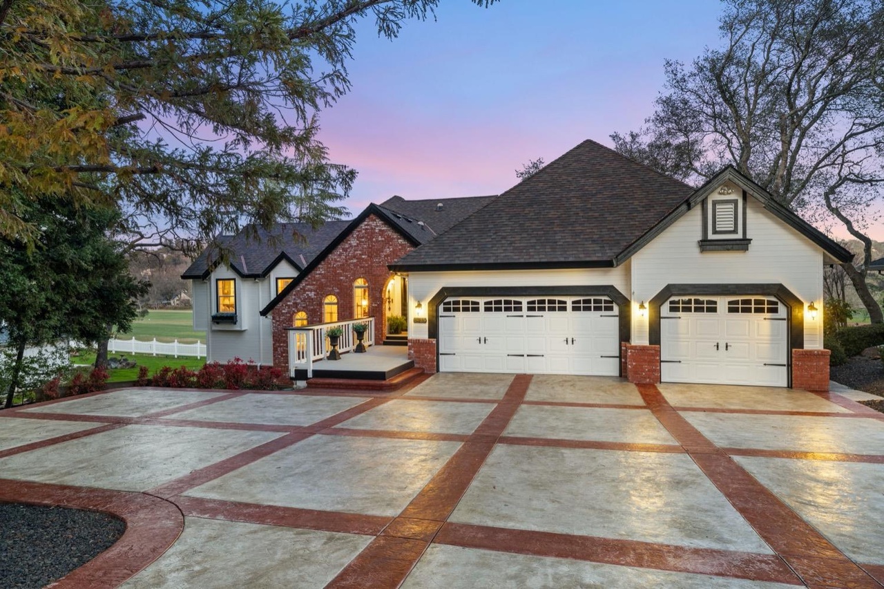 3435 Cambridge Rd, Cameron Park, CA 95682