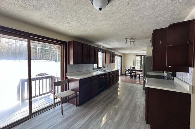 119 Fenderson Hl N, Wilton, ME 04294