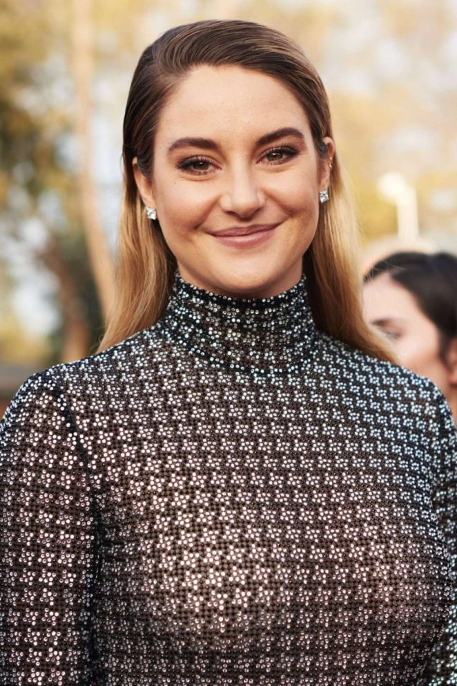 Shailene Woodley Long Hair Wallpapers