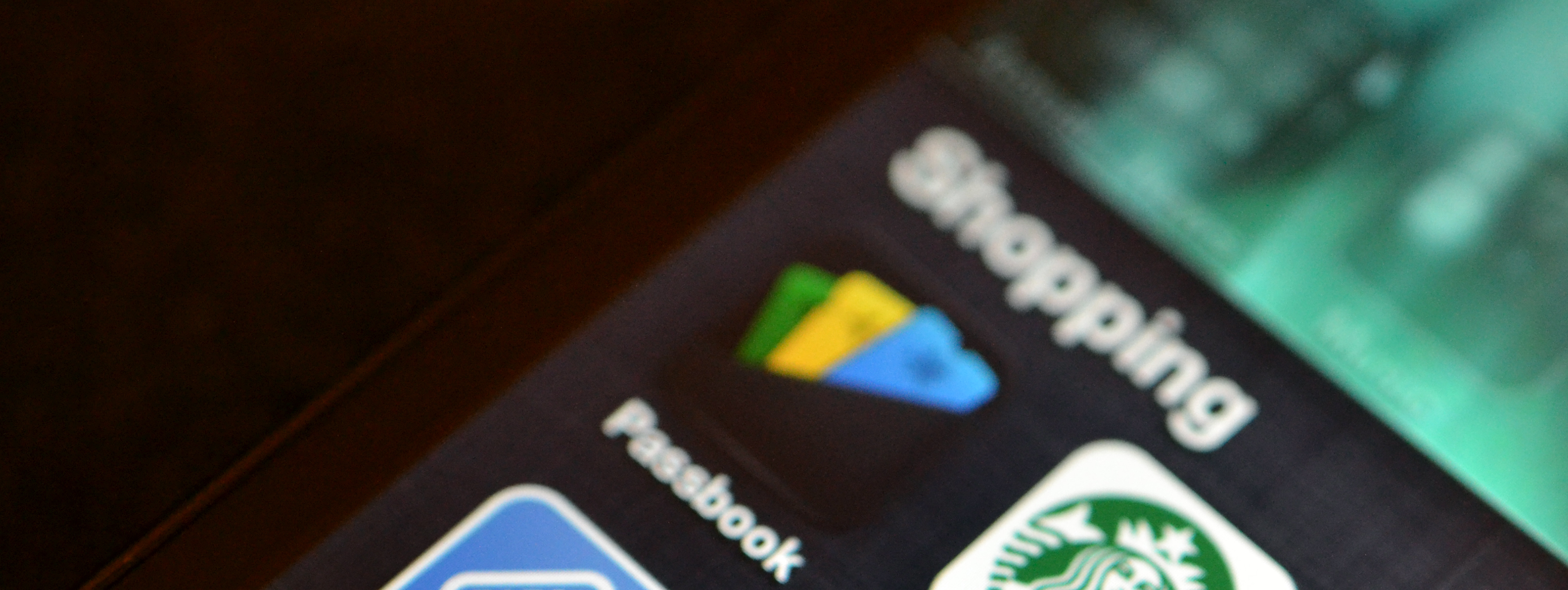 Holidays 2014: Good News for Apps, Bad News for Apple?