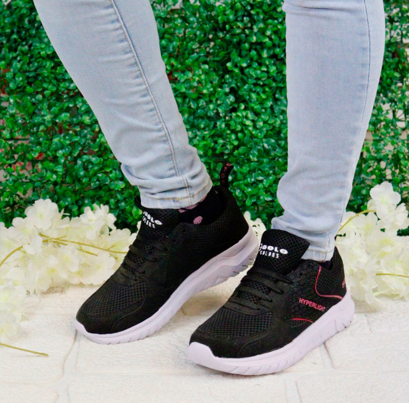 Tennis Negro Fiusha 504