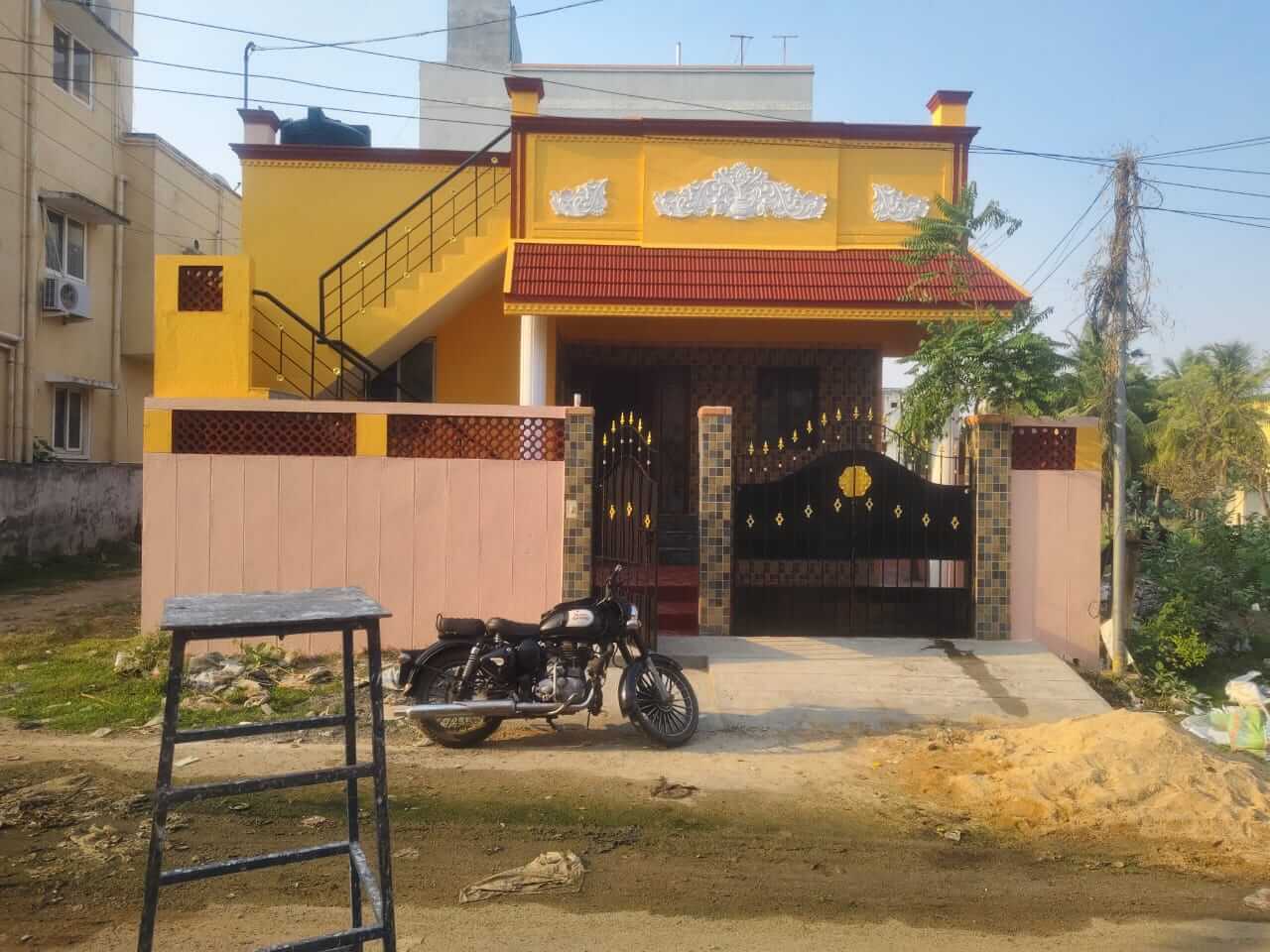 🏡 Individual Corner House for Sale – Thirumullaivoyal