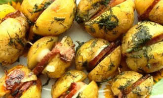Картошка по-украински, запеченная в духовке - фото шаг 7
