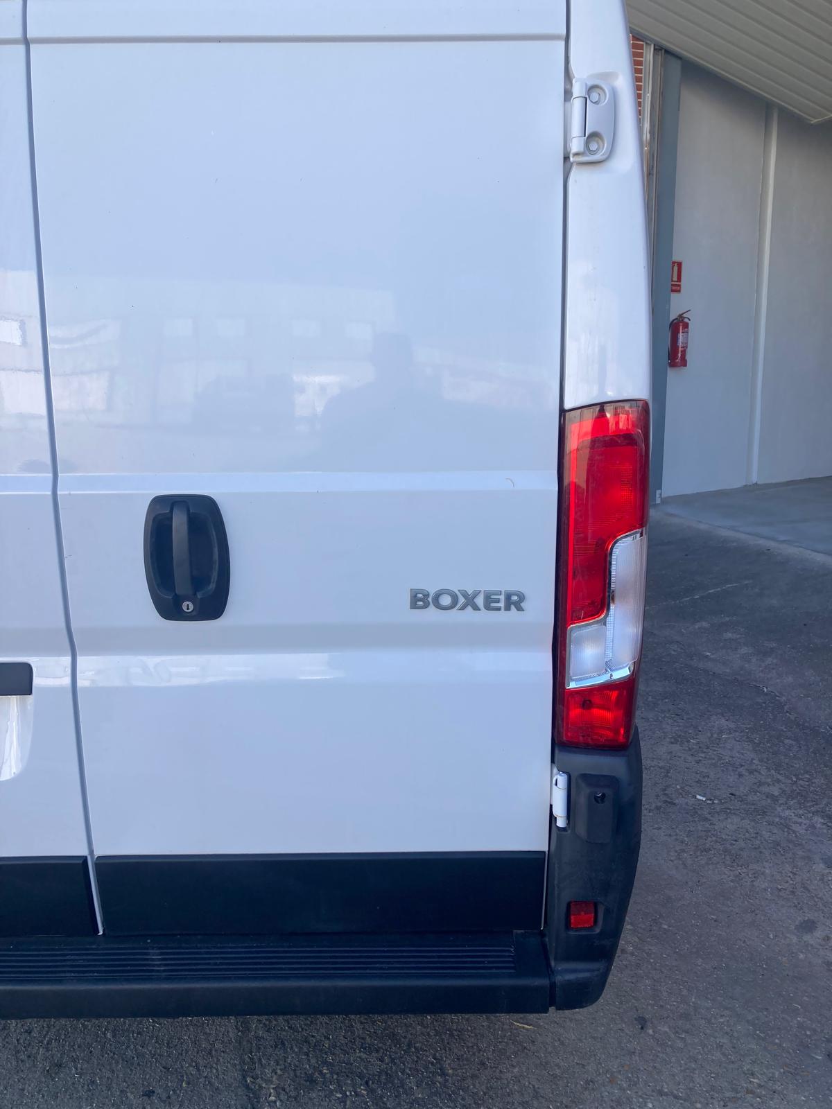 Peugeot Boxer 2021 foto 1
