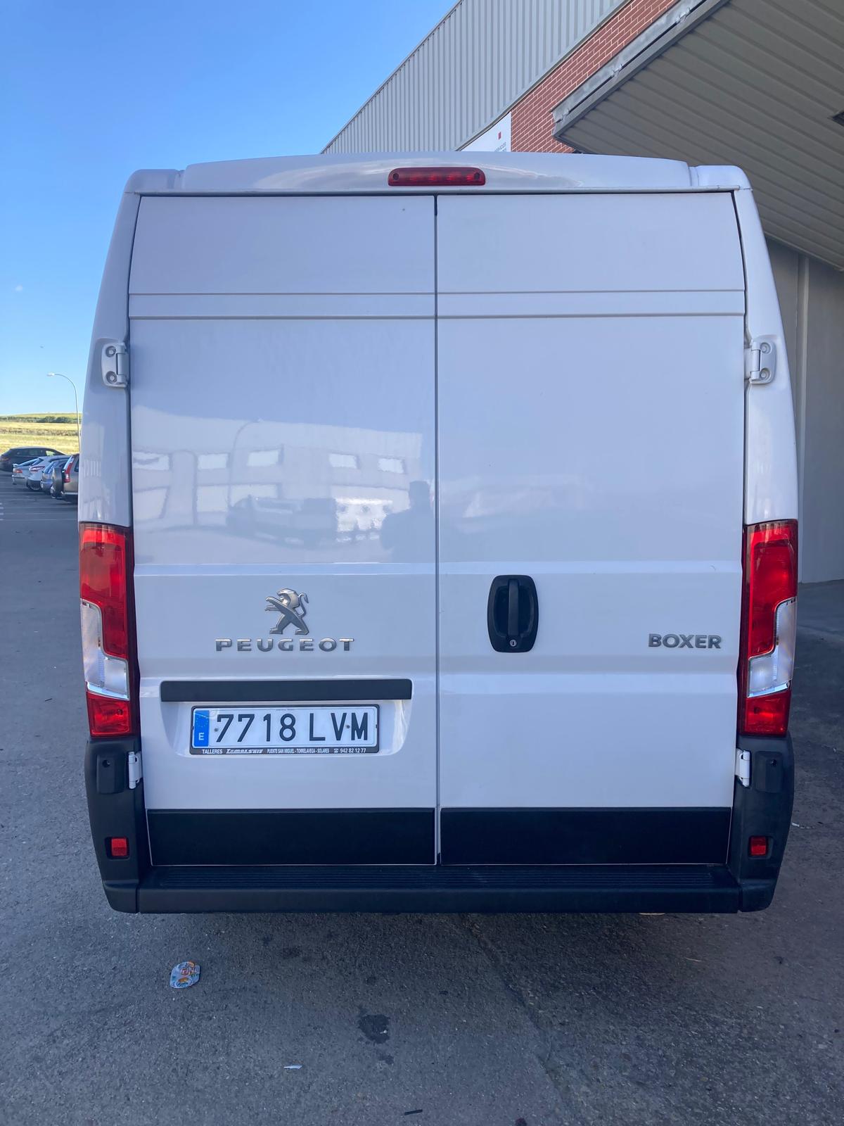 Peugeot Boxer 2021 foto 2