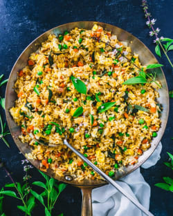 Thai Vegetable Fried Rice (v)