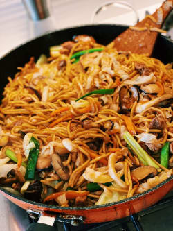 Noodles (Sag Chow Mein) (v)