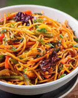 Noodles (Lasunaa Chow Mein) (v)