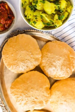 Puri Masala