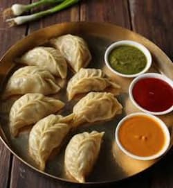 Momos (Cottage Cheese) (Deep Fried) (v)