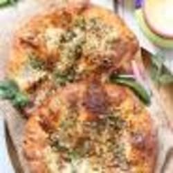 Bread(Aloo Pyza Kulcha) (v)