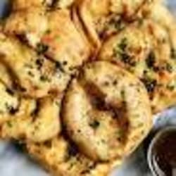 Breads (Amritsar Kulacha) (v)