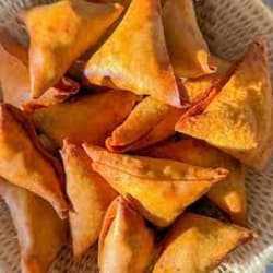 Vegetable Samosa (6 Pieces)