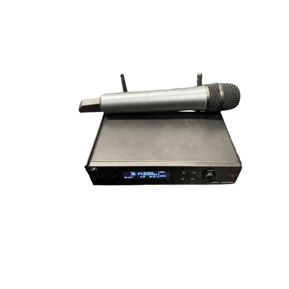 Sennheiser 507148 *Ex-Demo* XSW 2-835-GB Radio Microphone Handheld System